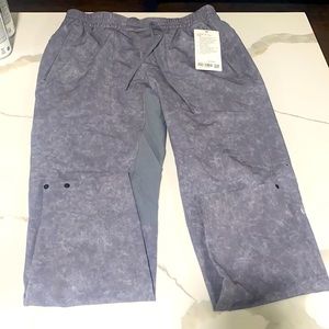 Mens lulu training pants. NEW